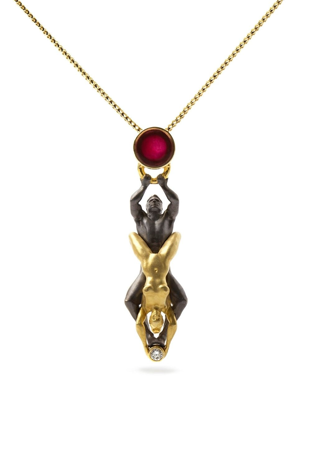 0.10ct diamond detail on the Allies Necklace