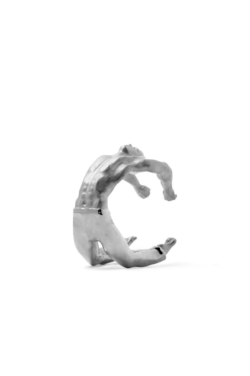 Side profile of the Atlas Ring symbolizing strength and resilience