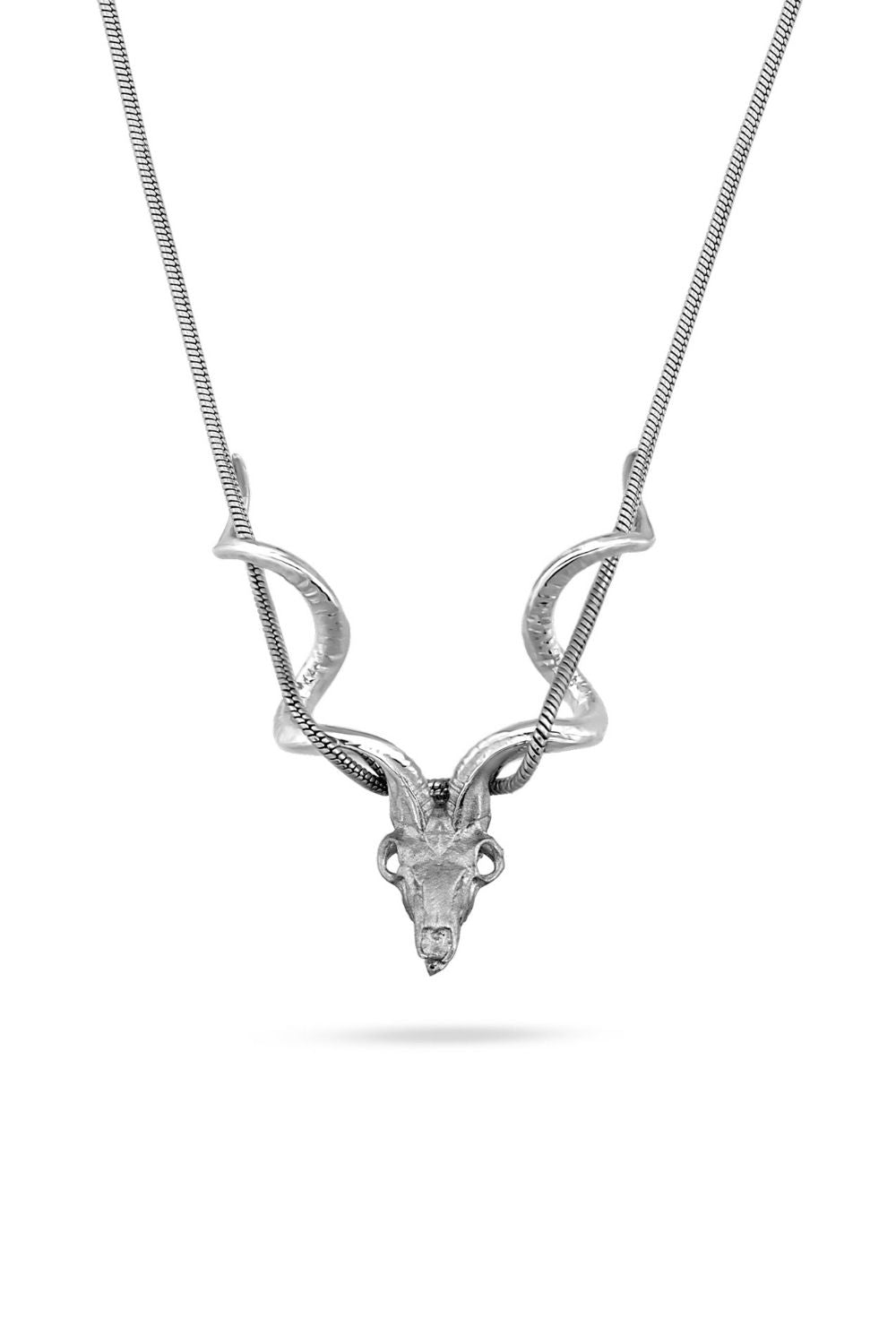 Artistic detail of the Bullish Pearl Necklace reflecting individuality