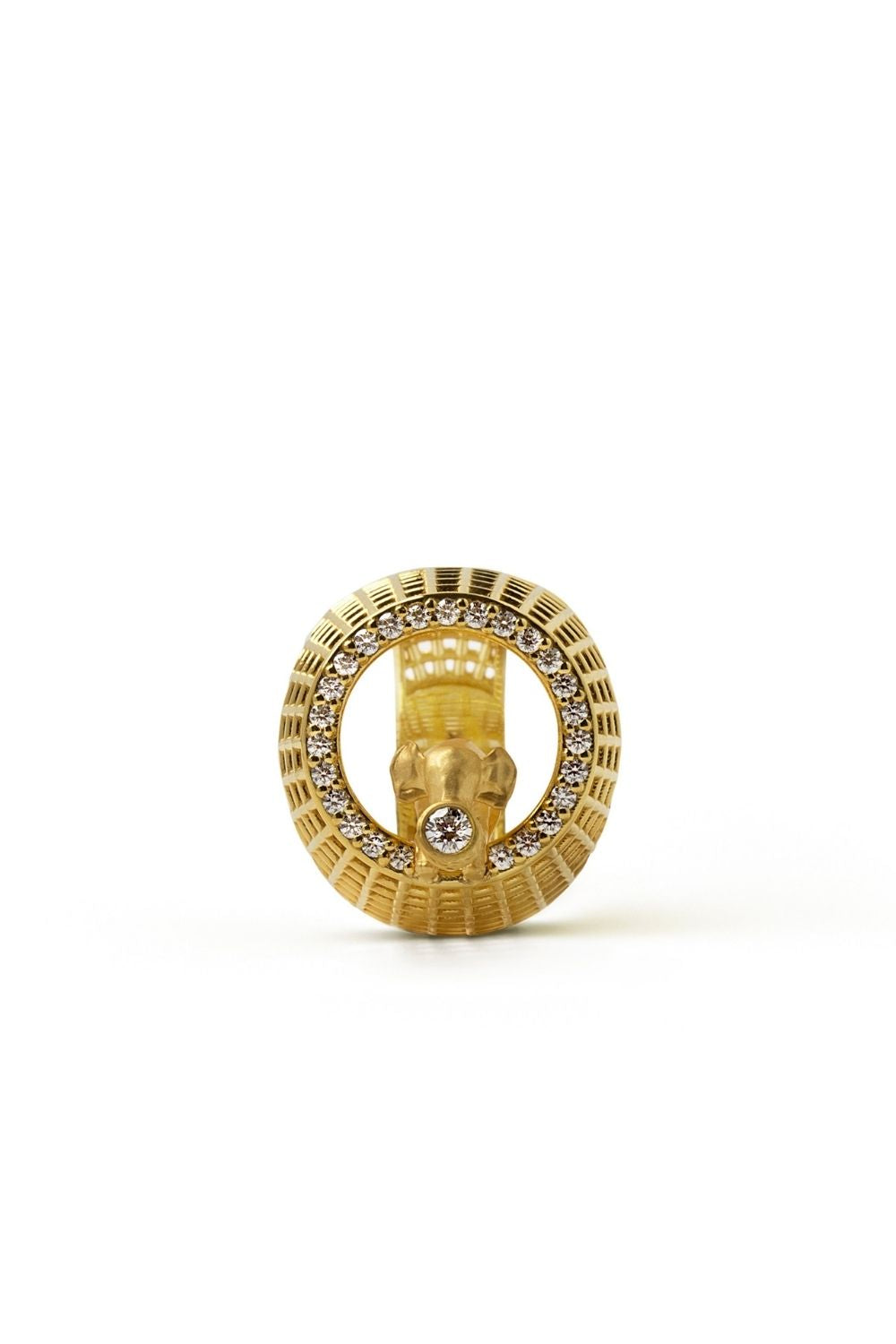 Close-up detail of the Carmel Ring handcrafted by Piayuli