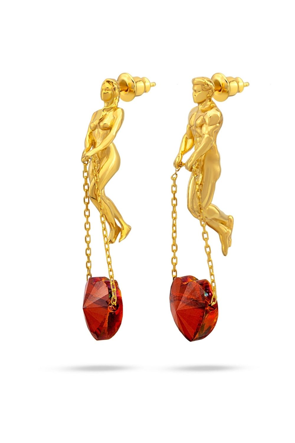 Heart shaped Swarovski crystal detail on the Lovers Earrings