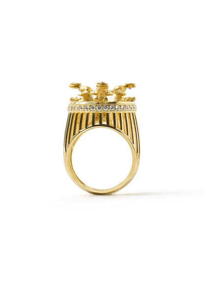 Piayuli Off To Savannah Ring featuring three elephant figures
