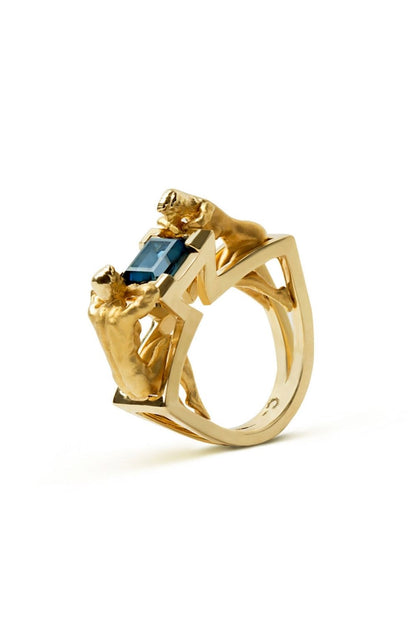 2.0ct London Blue Topaz centerpiece on the Promise Ring