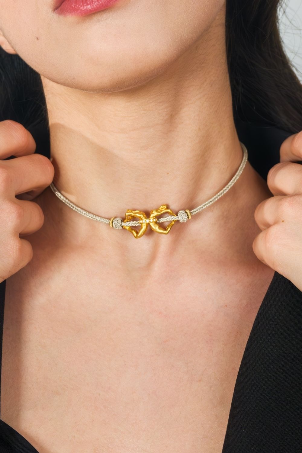 0.20ct zircon circle detail on Unity Choker